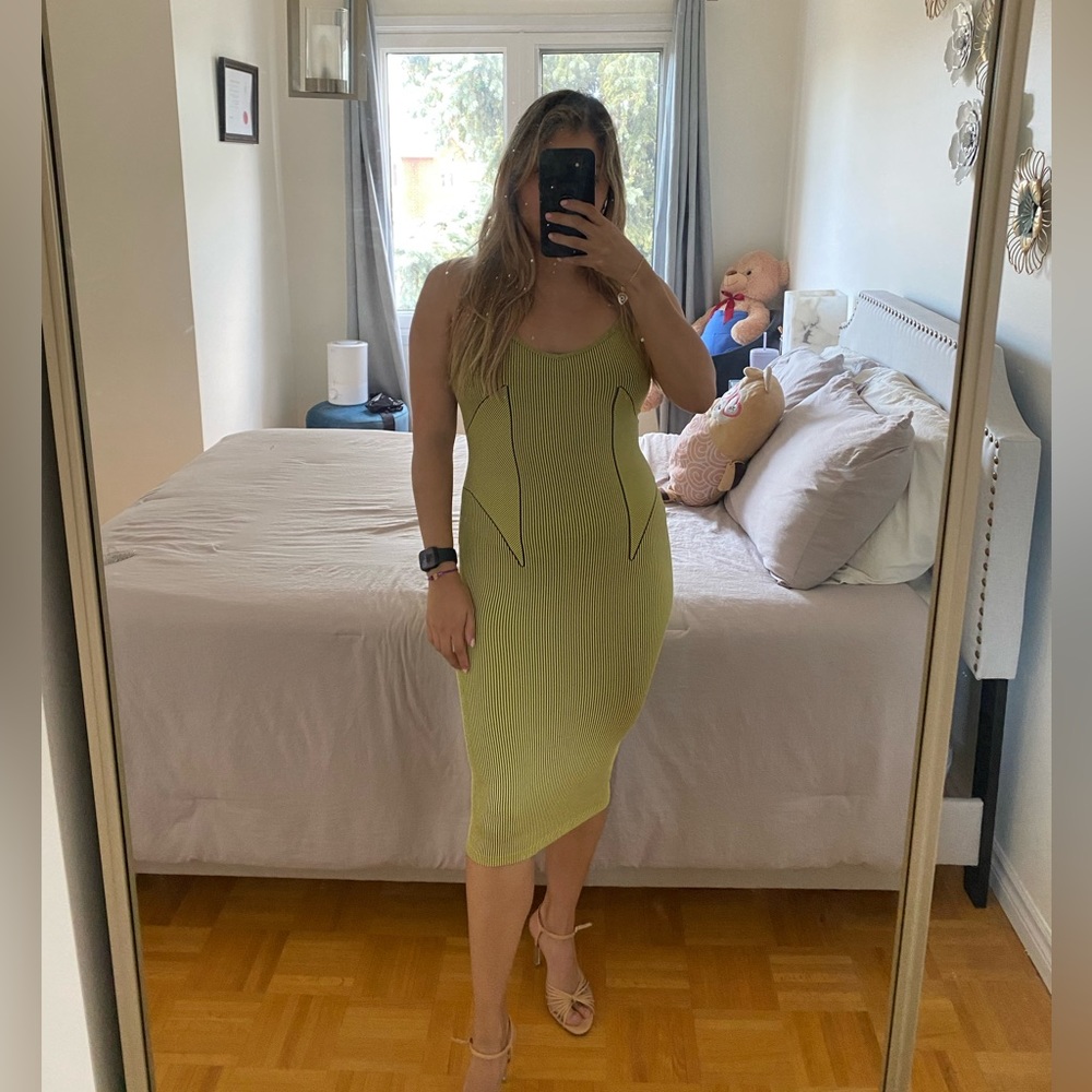 Zara | Contour Bodycon